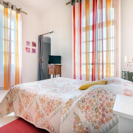 Ferienhaus Mit Pool 110s